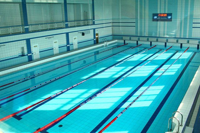 В Екатеринбурге после пандемии коронавируса возобновляют работу городские бассейны