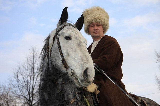 Казаки стреляли в директора Екатеринбургского цементного завода и его помощника