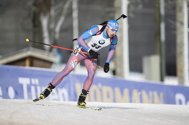 Шипулин стал третьим в спринте на этапе Кубка мира по биатлону