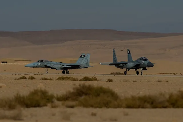 В Кольцово к новогодним каникулам появятся новые направления