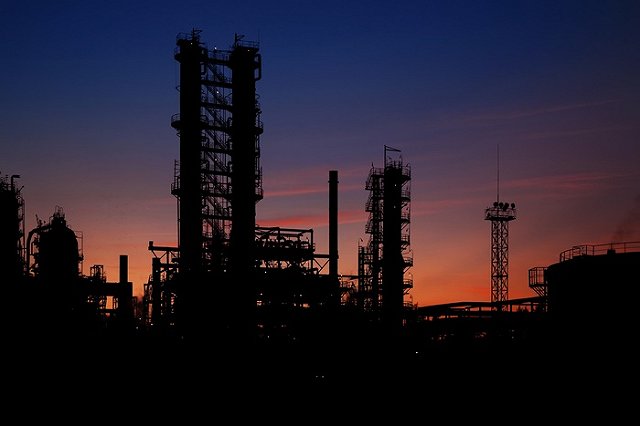 США угрожают России новыми санкциями — Трамп решил вмешаться в ценовую войну на рынке нефти