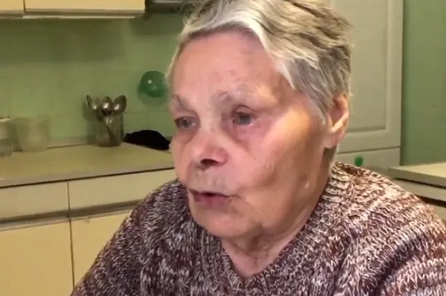 В Екатеринбурге полицейские вернули пенсионерке деньги, похищенные мошенниками