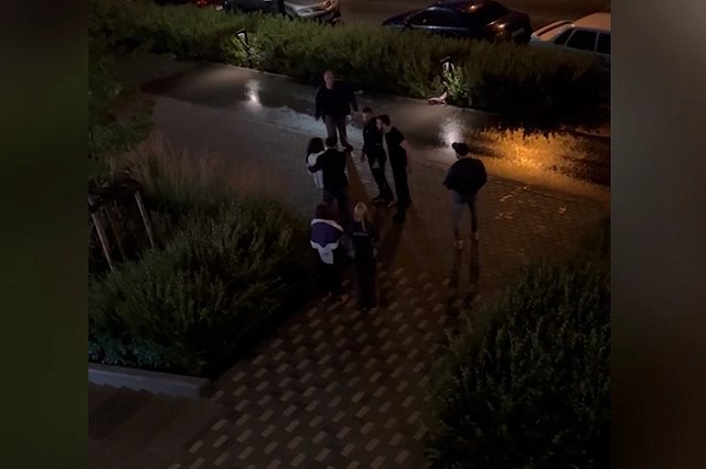 В Екатеринбурге у компьютерного клуба произошла стрельба