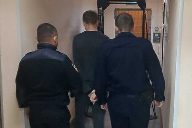 Силовики рассказали о задержании осужденного за изнасилование школьницы