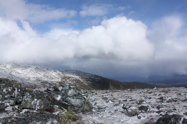 Прах отшельника с перевала Дятлова похоронили в горах