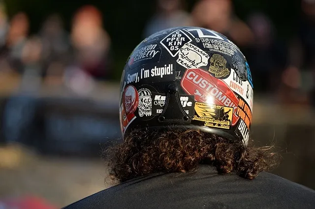 Нетрезвая байкерша пыталась скрыться от ГИБДД в Екатеринбурге