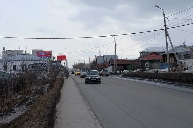 Улицу Лучистую в Екатеринбурге расширят в два раза