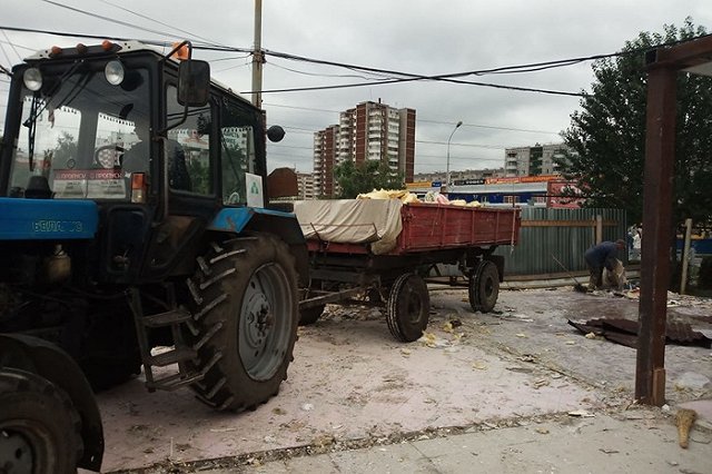 Екатеринбургскому предпринимателю пришлось убрать кафе с территории храма