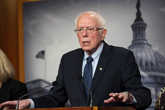 СМИ: Россия поддерживает выдвижение кандидатом на пост президента США Берни Сандерса
