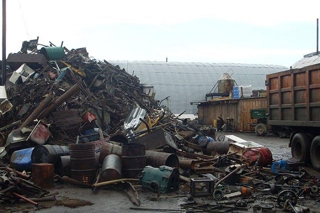 Свердловские полицейские выявили более 30 преступлений в сфере ЖКХ