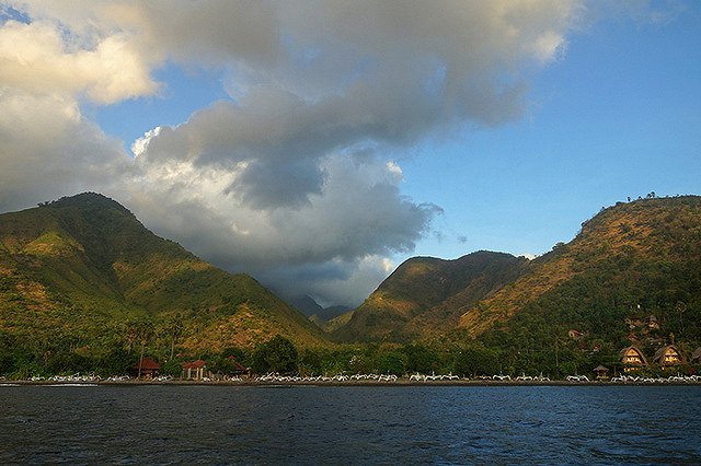 Индонезия отменяет визы для россиян