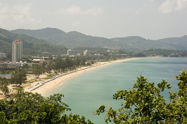 На острове Пхукет утонул второй за неделю российский турист