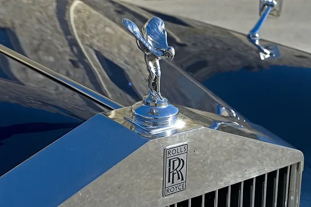 Владельцы сверхдорогих машин получили миллионные льготы за государственный счёт