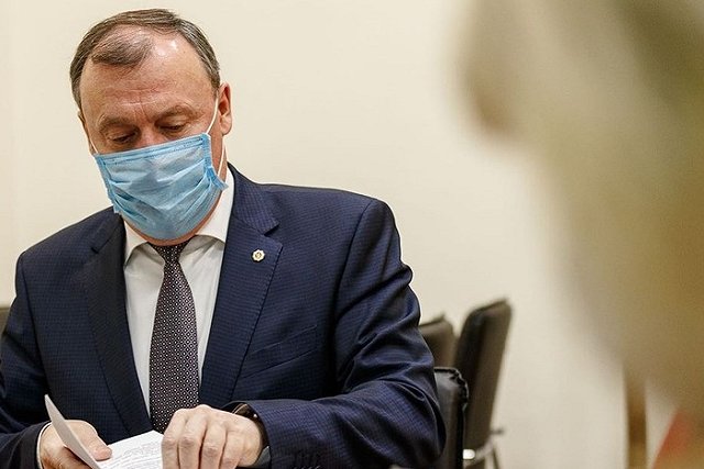 Врио мэра Екатеринбурга попросил больше не направлять ему претензии по уборке снега