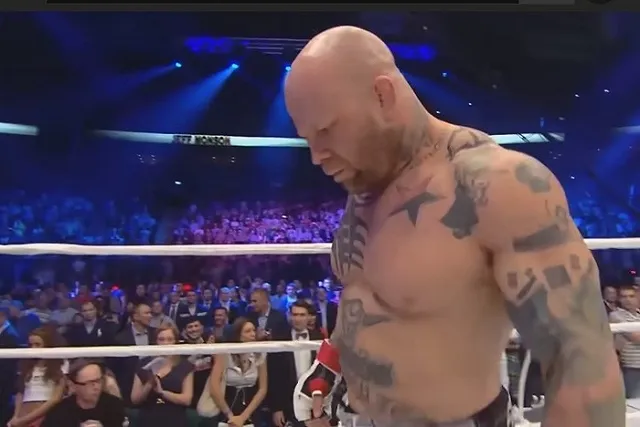 Джефф Монсон заявил о планах отказаться от американского гражданства