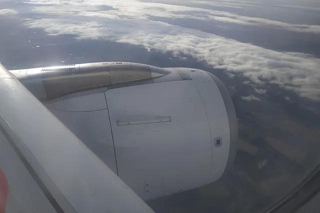 В российских аэропортах могут изменить нормы провоза жидкости