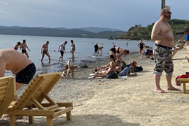 Названы пять безопасных пляжей Свердловской области