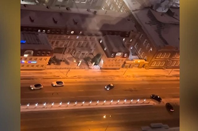 В центре Екатеринбурга неизвестные устроили дрифт