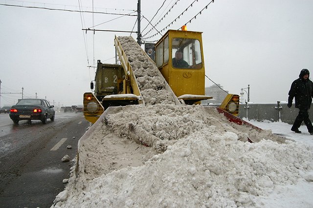Астахов назвал виновных в смерти девочки, «погребенной» снегоуборщиком