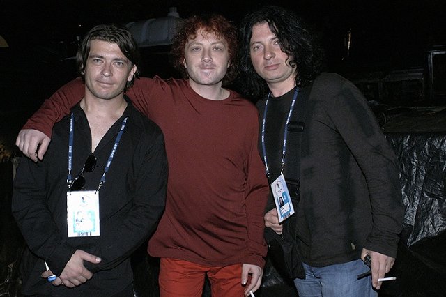 Экс-солист «Агаты Кристи» попросил СК завести дело против своего брата