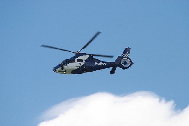 В Австралии водитель намеренно въехал в толпу пешеходов