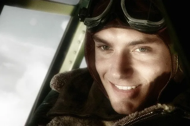 Джуд Лоу считает нетрадиционную сексориентацию Дамблдора гранью яркого образа