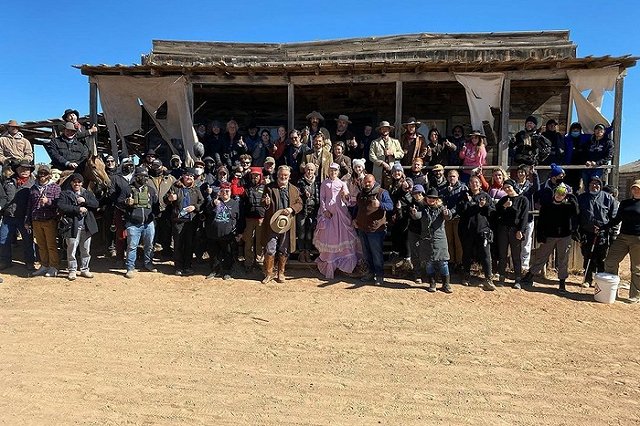 В Голливуде заявили, что Болдуин нарушил главное правило владения оружием