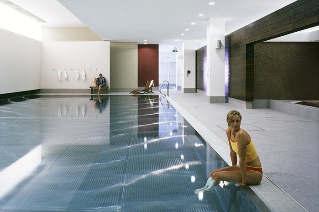 Дворец культуры и спорта приглашает на работу на Курильский остров Итуруп