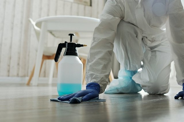 Уралец отравился в магазине, выпив несколько бутылок антисептика