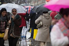 Британия задержала выдачу виз почти 120 туристам из России