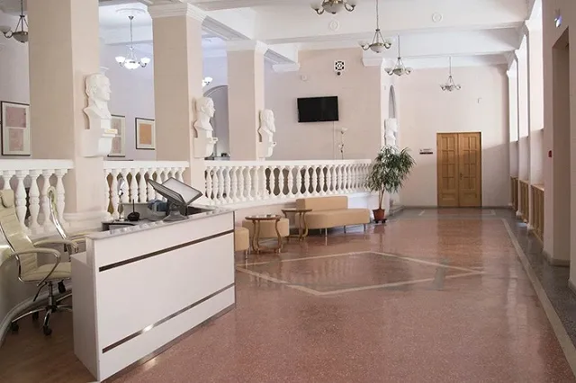 После 10-летнего ремонта открылось главное здание Белинки