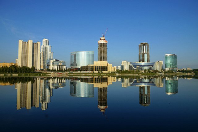 Рейтинг Среднего Урала пострадал из-за «Хаятта» и вонючей воды