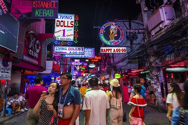 В Таиланде в ДТП с мотоциклом погиб россиянин