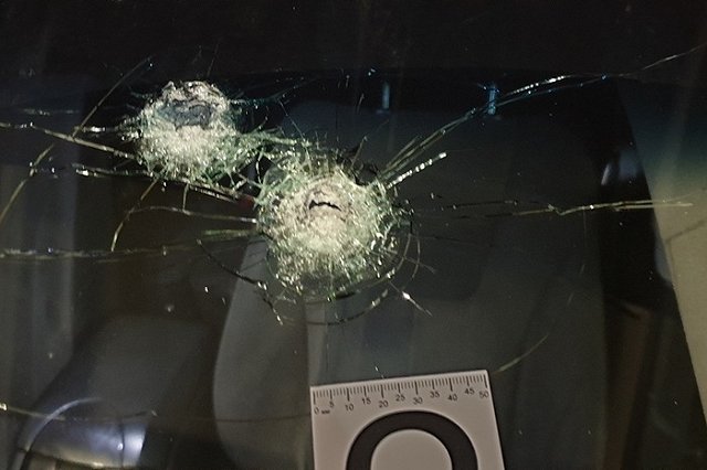 В Свердловской области двое мужчин пытались расстрелять восемь человек