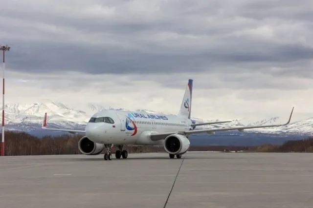 Мужчина устроил бойню во время полета на борту «Уральских авиалиний»