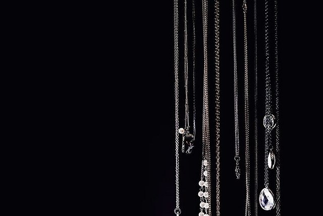 На Урале продавцу ювелирных украшений вынесли приговор за кражу на 6,7 млн рублей