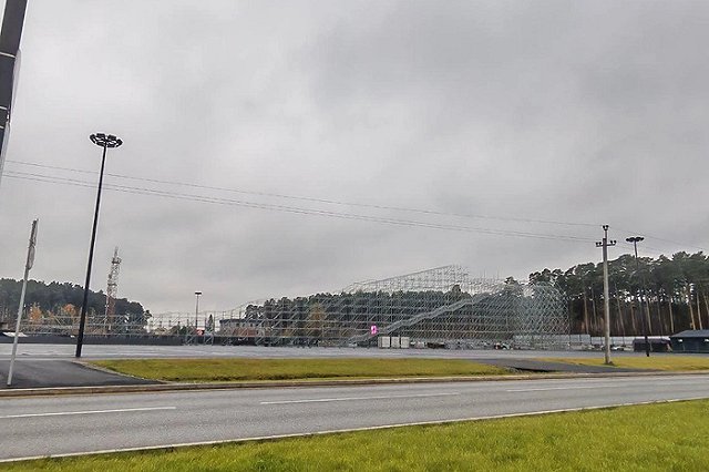 В Екатеринбурге построят ещё один ледовый городок с гигантской горкой