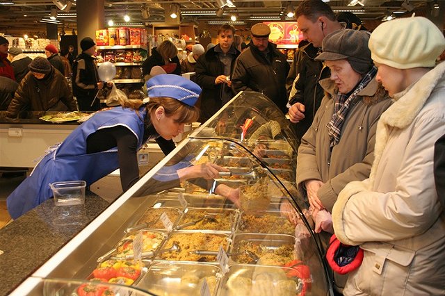 В Екатеринбурге в магазине «Пятерочка» найдена малолетняя девочка