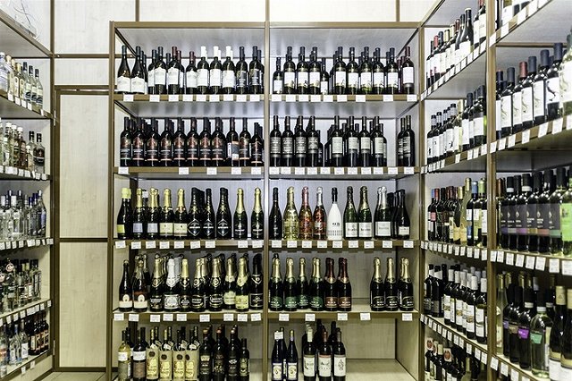 Роспотребнадзор изъял из оборота несколько партий американских вин