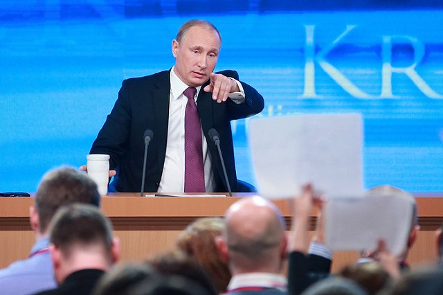 «Вятский квас» предложил Шараповой стать лицом бренда