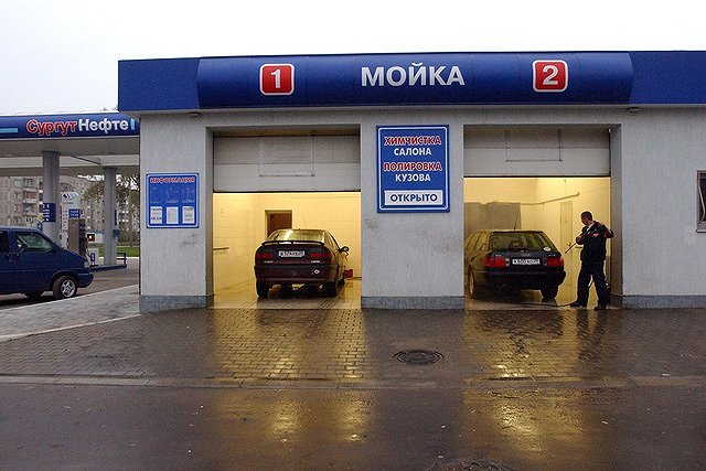 На автомойке в Мытищах девушку убили из-за &quot;Опеля&quot;