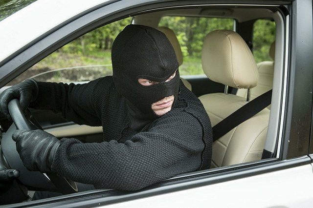 Угонять машины в России стали реже. Лидер по-прежнему Lada