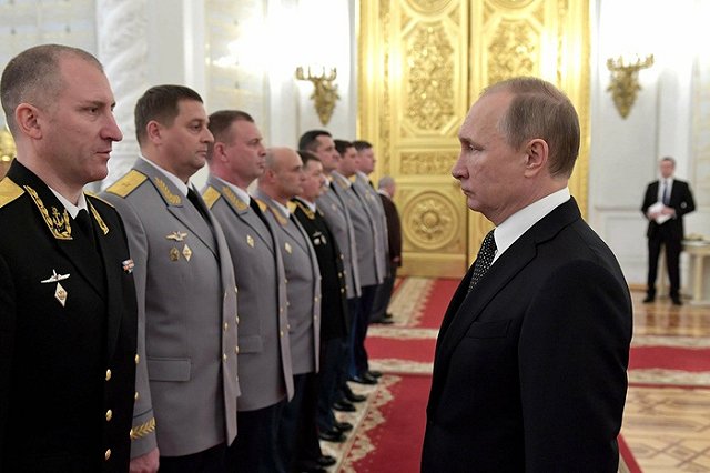 Путин отказался мириться с отношением Запада к гибели российских медиков в Сирии