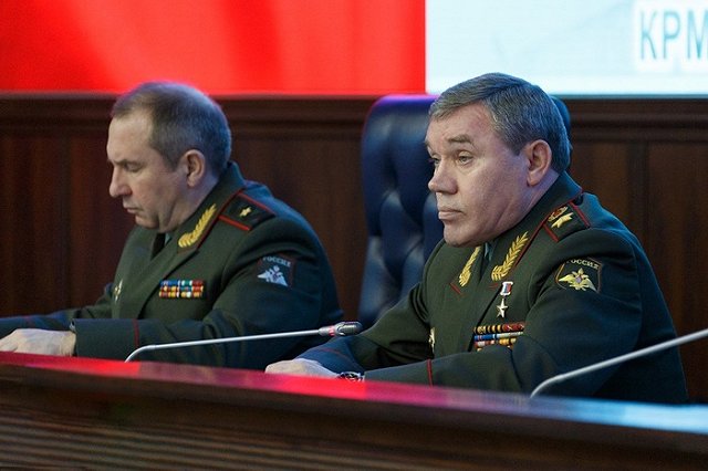 Суд арестовал имущество замглавы Генштаба Халила Арсланова