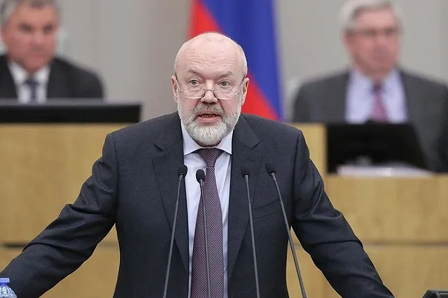 В России готовятся принять штрафы до 500 тыс. рублей за призывы к отчуждению российских территорий