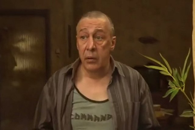 Ефремова в СИЗО побрили налысо