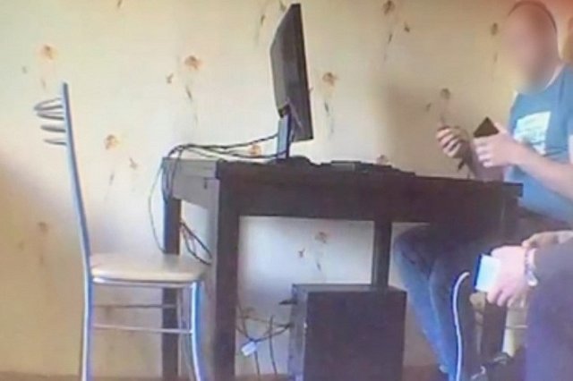 Екатеринбуржца задержали за установку «пиратских» компьютерных программ