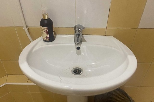 В мэрии Екатеринбурга прокомментировали отсутствие горячей воды в многоэтажке на Вторчермете