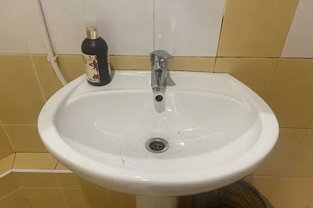 В мэрии Екатеринбурга прокомментировали отсутствие горячей воды в многоэтажке на Вторчермете