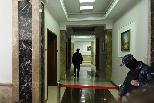 Оправдательный приговор женщине, заказавшей убийство дочери-подростка, отменили на Урале (ВИДЕО)